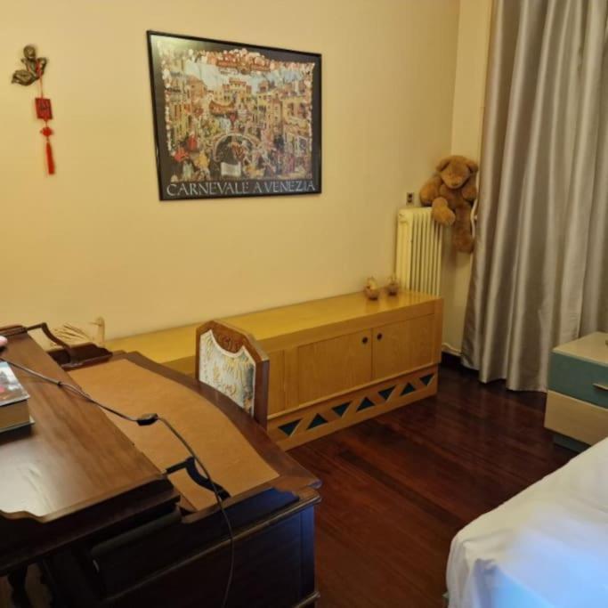 Classic Apartment In Kalamata Luaran gambar