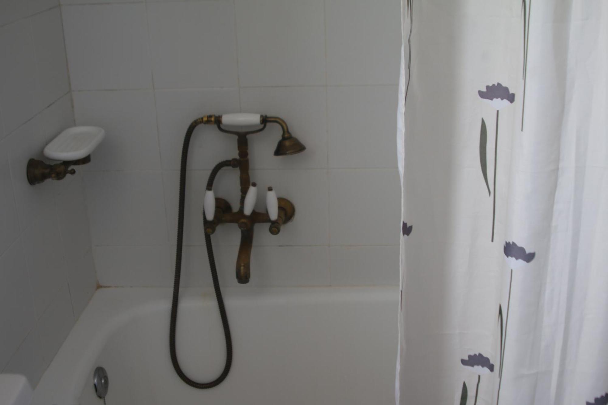 Classic Apartment In Kalamata Luaran gambar